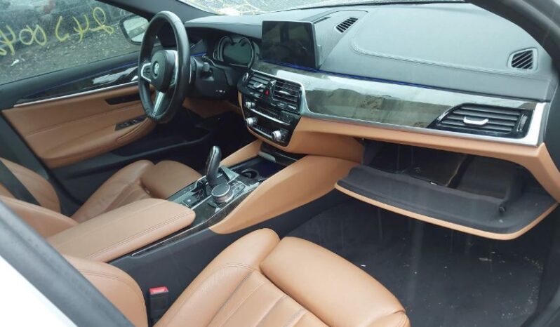 
								2018 BMW 530e full									