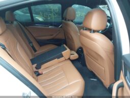 
										2018 BMW 530e full									
