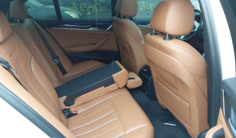 
								2018 BMW 530e full									