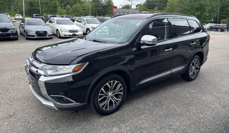 
								2016 Mitsubishi Outlander full									