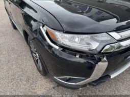 
										2016 Mitsubishi Outlander full									