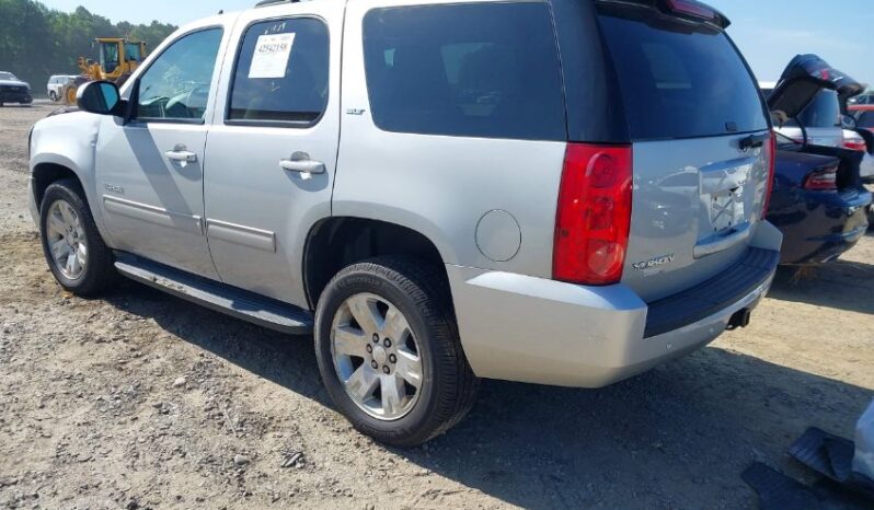 
								2013 Gmc Yukon full									