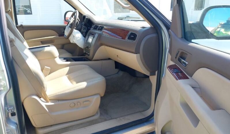 
								2013 Gmc Yukon full									