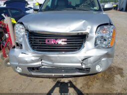 
										2013 Gmc Yukon full									