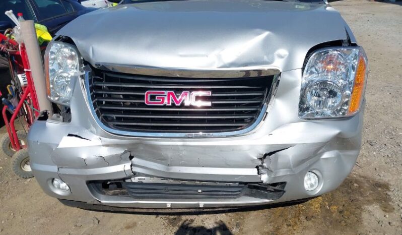 
								2013 Gmc Yukon full									