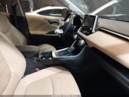 
										2021 Toyota Rav4 full									