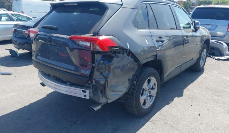 
								2024 Toyota Rav4 full									