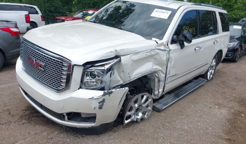 
								2015 Gmc Yukon full									
