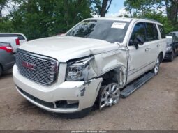 
										2015 Gmc Yukon full									