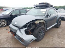 
										2014 Volkswagen Beetle full									