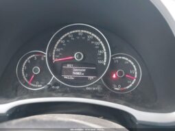 
										2014 Volkswagen Beetle full									
