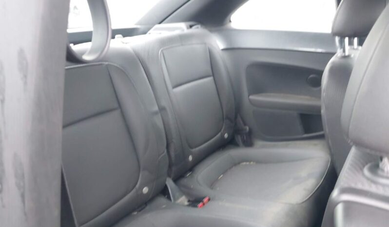 
								2014 Volkswagen Beetle full									