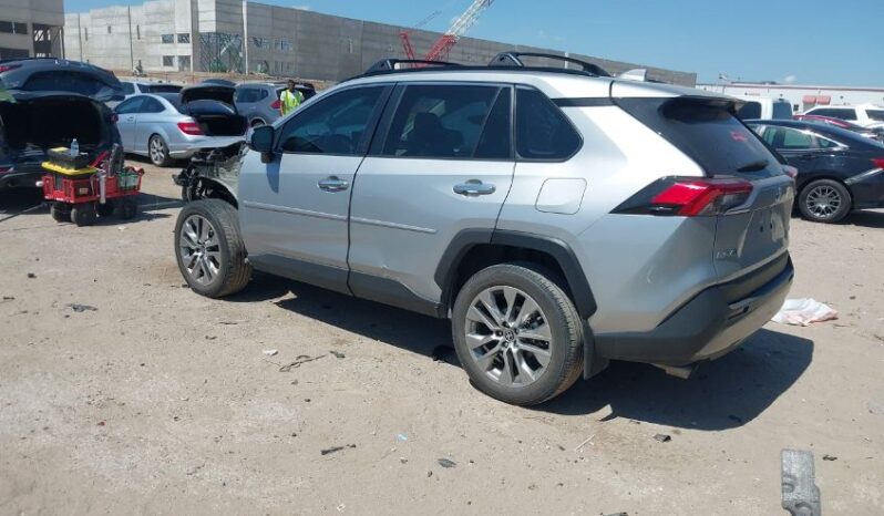 
								2022 Toyota Rav4 full									