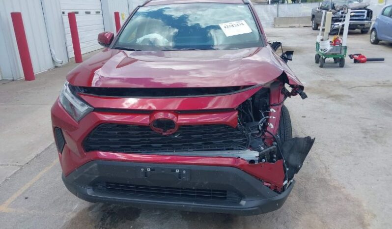 
								2024 Toyota Rav4 full									