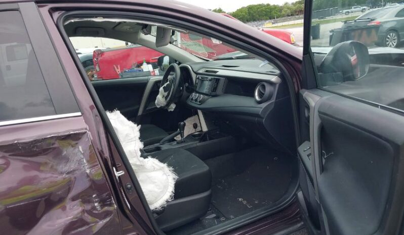 
								2017 Toyota Rav4 full									