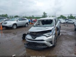 
										2018 Toyota Rav4 full									