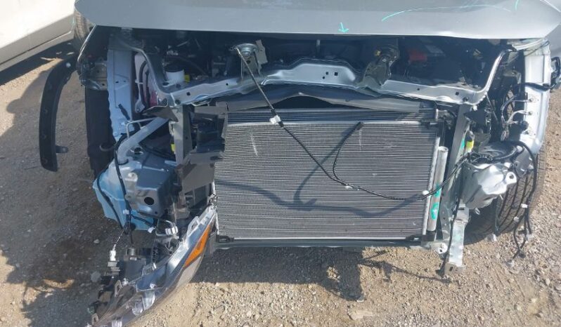 
								2025 Toyota Rav4 full									