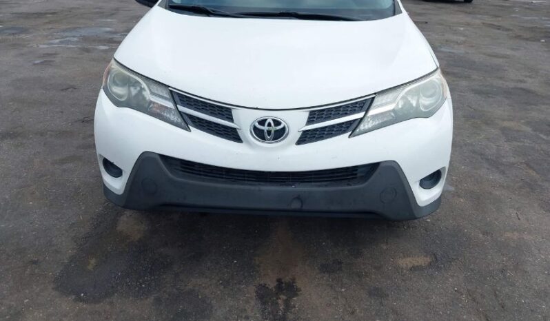 
								2015 Toyota Rav4 full									
