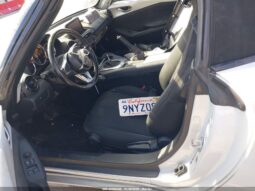 
										2019 Mazda Mx-5 miata full									