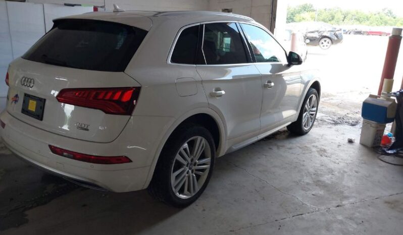 
								2018 Audi Q5 full									