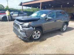 
										2021 Toyota Rav4 full									