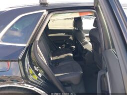 
										2021 Audi Q5 full									