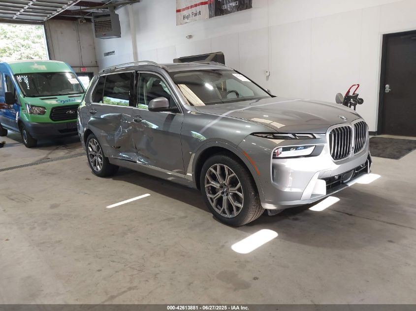 2025 BMW X7