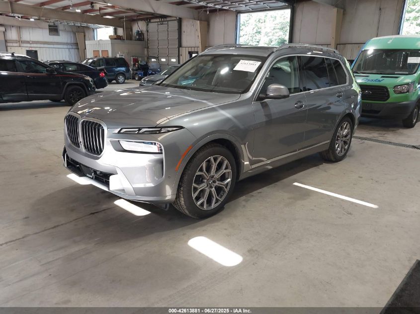2025 BMW X7
