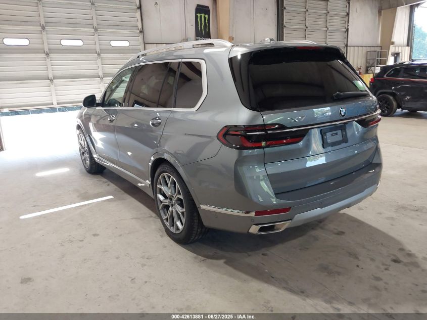 2025 BMW X7