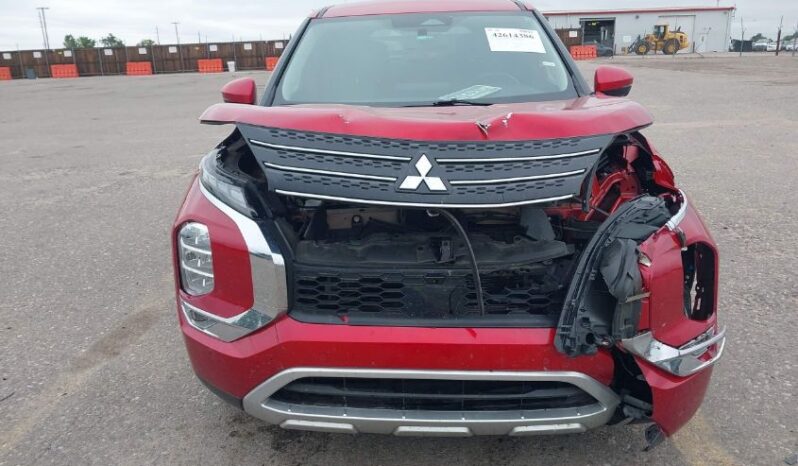 
								2024 Mitsubishi Outlander full									