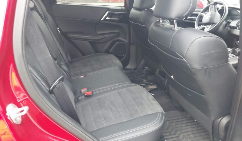 
								2024 Mitsubishi Outlander full									