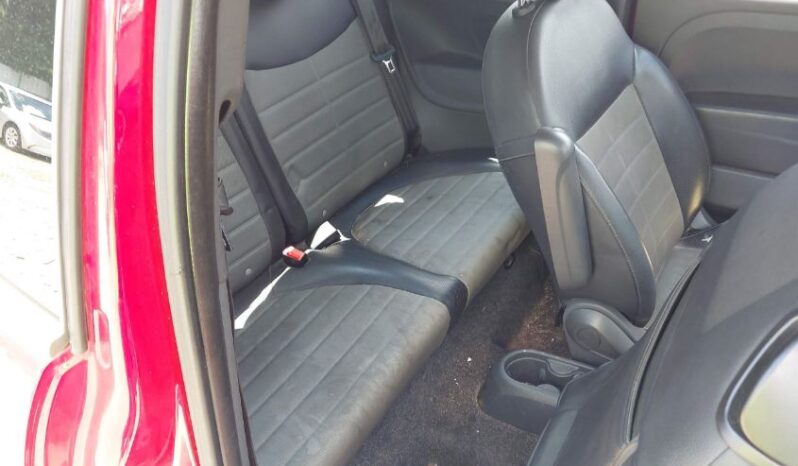 
								2012 Fiat 500 full									