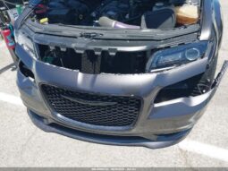 
										2019 Chrysler 300 full									