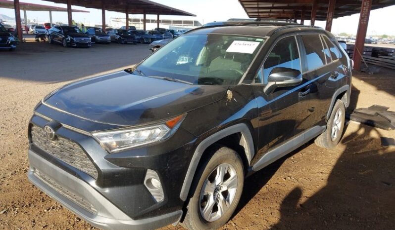 
								2020 Toyota Rav4 full									