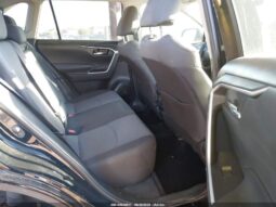 
										2020 Toyota Rav4 full									