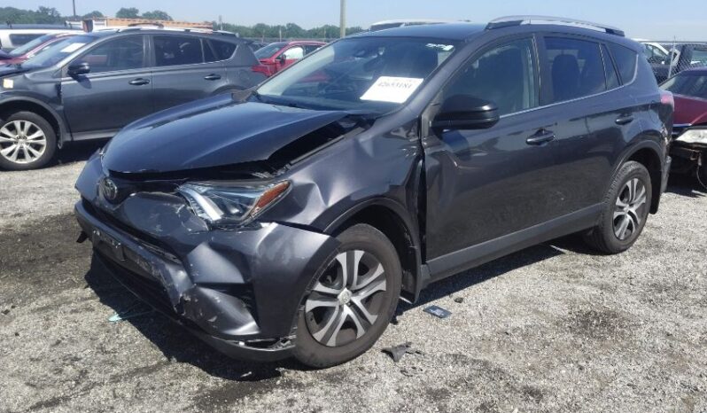 
								2017 Toyota Rav4 full									