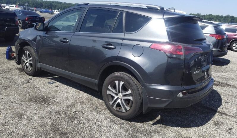 
								2017 Toyota Rav4 full									