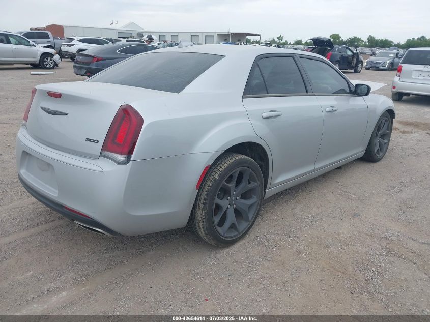 2023 Chrysler 300