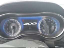 
										2023 Chrysler 300 full									