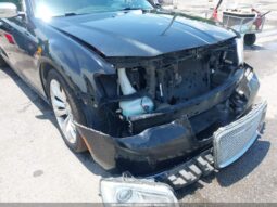 
										2020 Chrysler 300 full									