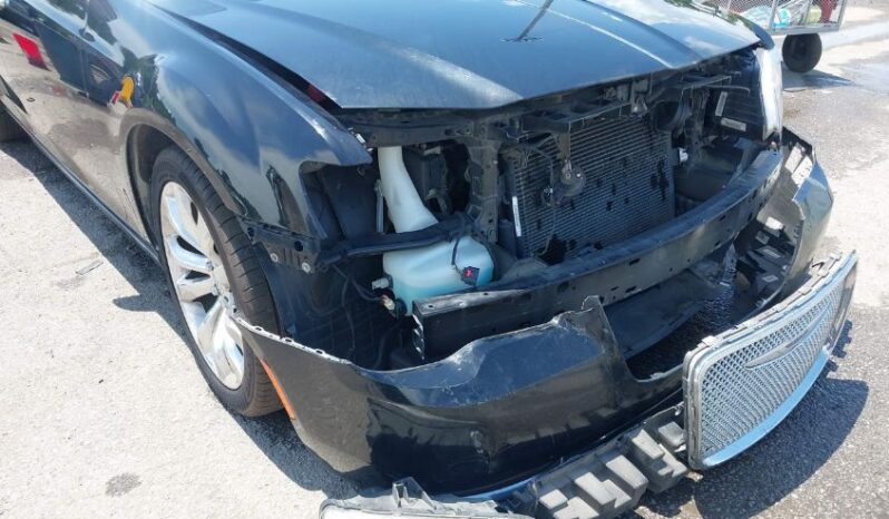 
								2020 Chrysler 300 full									