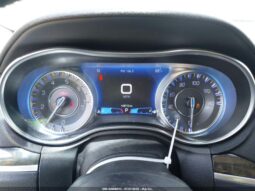
										2020 Chrysler 300 full									