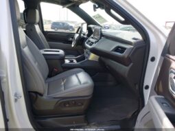 
										2022 Gmc Yukon full									