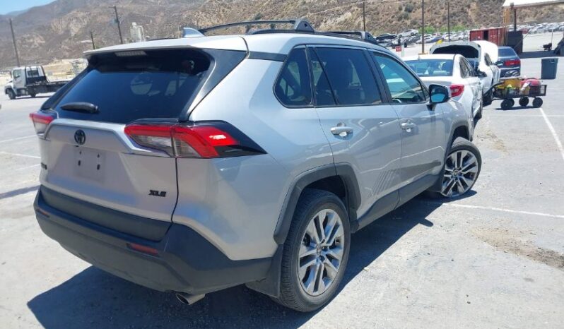 
								2024 Toyota Rav4 full									