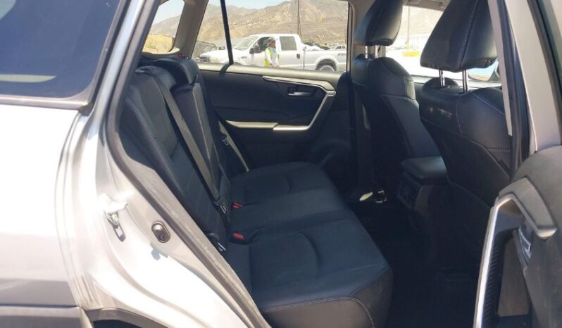 
								2024 Toyota Rav4 full									