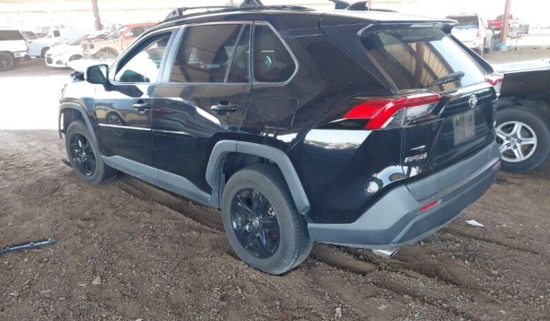 
								2019 Toyota Rav4 full									