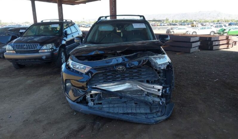 
								2019 Toyota Rav4 full									