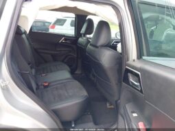 
										2022 Mitsubishi Outlander full									