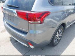 
										2018 Mitsubishi Outlander full									