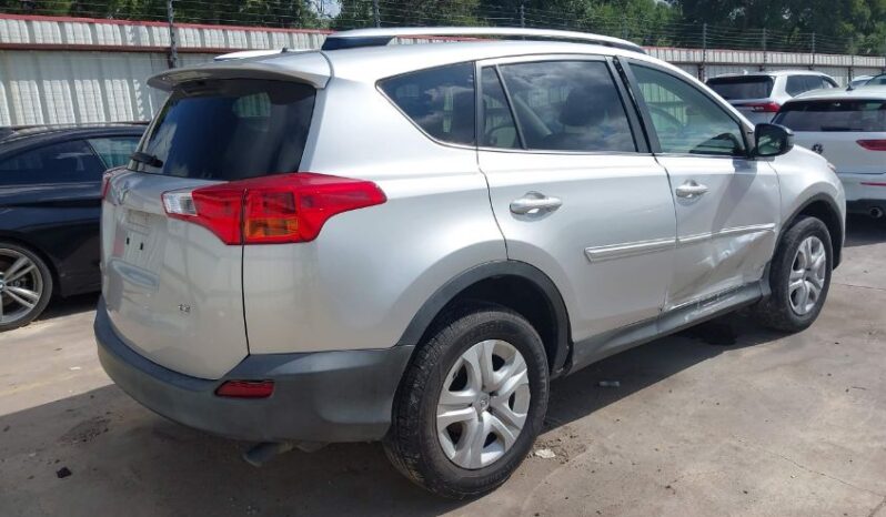 
								2015 Toyota Rav4 full									